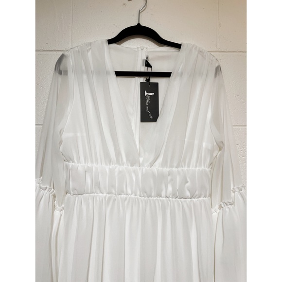 MISS ORD PLUNGING NECK BELL SLEEVE DRESS - Picture 7 of 8